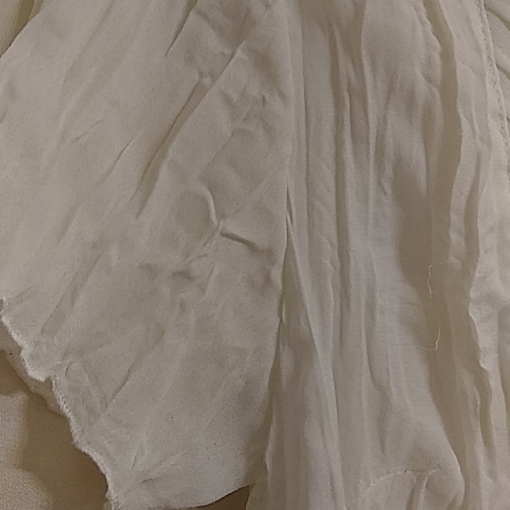 Off white blouse - Picture 3 of 6